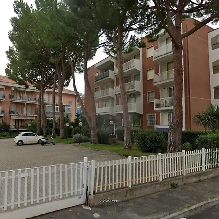 Le Morelle 2 *